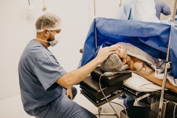 Comment les professionnels de santé peuvent-ils mieux accompagner les patients en phase terminale de cancer?